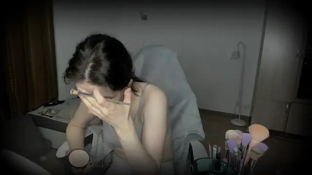 Snapshot of Bridget_fitness chatting on 03/04/25, 06:29 Bridget fitness online show from 03/04/25, 06:29