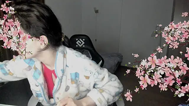 Snapshot of Bridget_fitness chatting on 03/06/25, 05:22 Bridget fitness online show from 03/06/25, 05:22