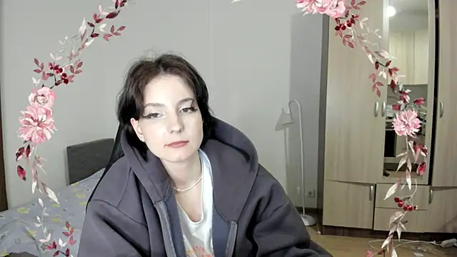 Snapshot of Bridget_fitness chatting on 03/13/25, 06:23 Bridget fitness online show from 03/13/25, 06:23