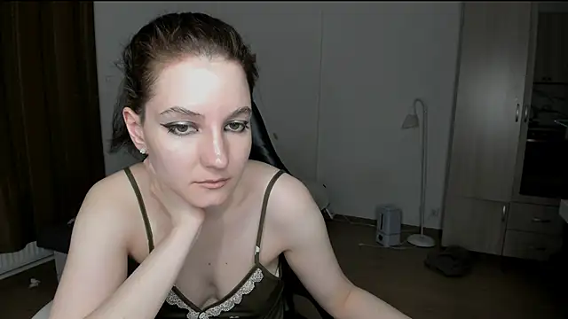 Snapshot of Bridget_fitness chatting on 02/26/25, 12:38 Bridget fitness online show from 02/26/25, 12:38