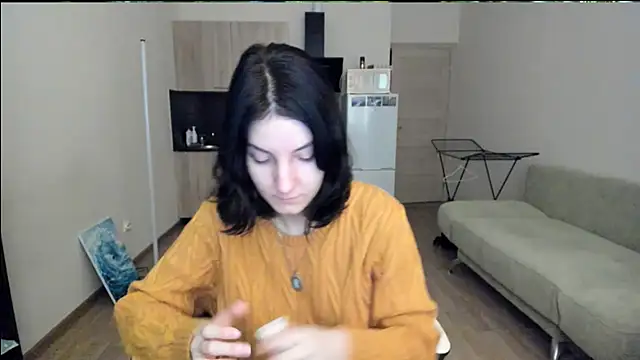 Snapshot of Bridget_fitness chatting on 10/13/25, 11:34 Bridget fitness online show from 10/13/25, 11:34