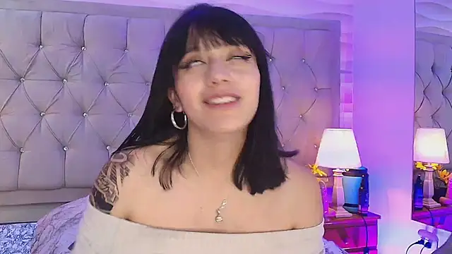 AlissonLopez  online show from 02/18/25, 10:27