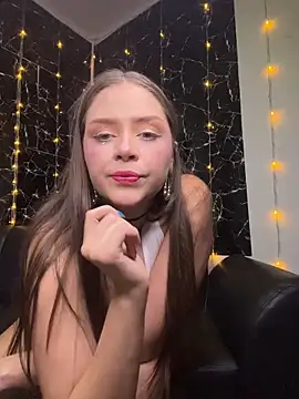 Fitkitten online show from 04/12/26, 05:11