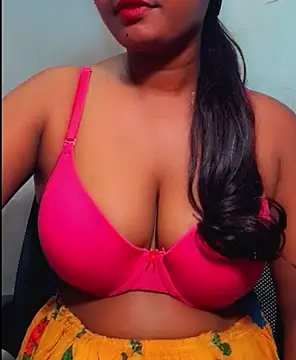 SLteena online show from 02/05/26, 02:29