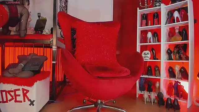 MistressAndre online show from 11/28/25, 09:04