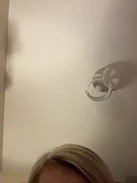 Snapshot of xxcurvyjessiexx chatting on 11/19/25, 08:31 xxcurvyjessiexx online show from 11/19/25, 08:31