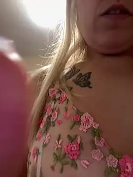 xxcurvyjessiexx online show from 02/10/25, 08:53