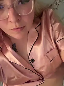 xxcurvyjessiexx online show from 10/06/25, 07:25