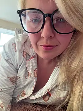 xxcurvyjessiexx online show from 03/27/26, 05:47