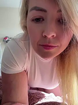 xxcurvyjessiexx online show from 04/06/26, 02:40