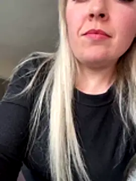 Snapshot of xxcurvyjessiexx chatting on 10/25/25, 01:12 xxcurvyjessiexx online show from 10/25/25, 01:12