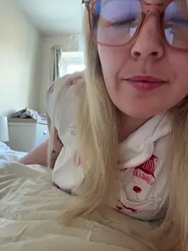 xxcurvyjessiexx online show from 04/05/26, 08:54