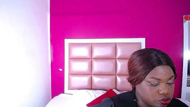 Snapshot of ebonny_suggarmommy1 chatting on 02/13/25, 02:45 ebonny suggarmommy1 online show from 02/13/25, 02:45