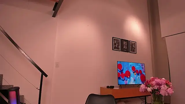 Mira Lite online show from 11/25/25, 03:51