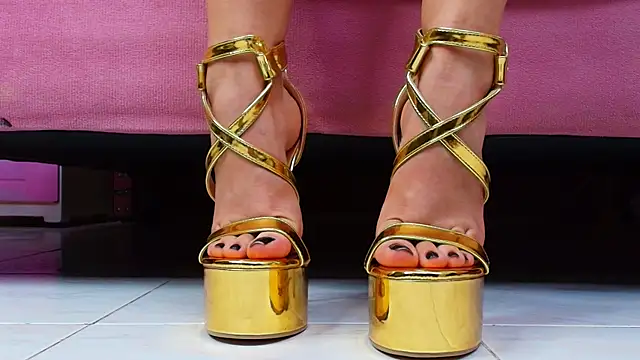 AuroraSim online show from 11/07/25, 01:04