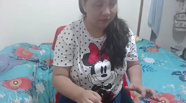 sonia  milk online show from 12/13/24, 11:39