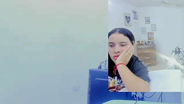 Daki Ume  online show from 10/29/25, 02:21