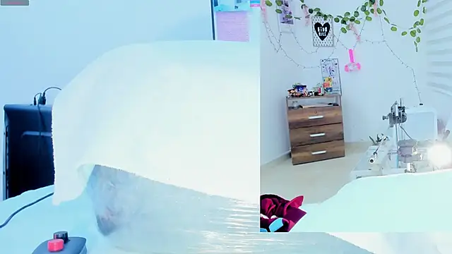 Daki Ume  online show from 11/29/25, 02:23