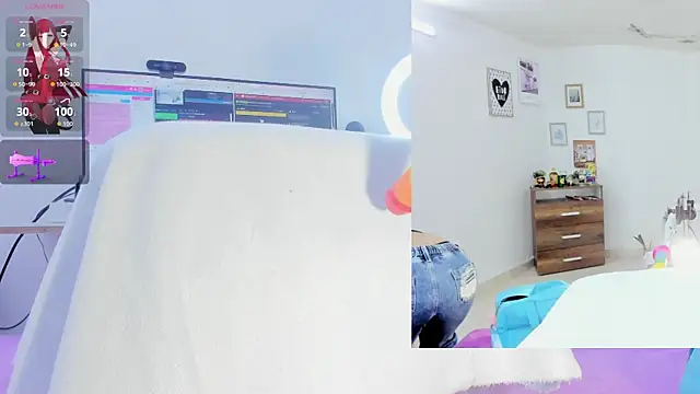 Daki Ume  online show from 10/31/25, 02:52