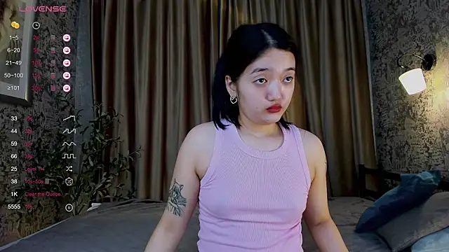 FreyaRaya online show from 10/06/25, 03:19