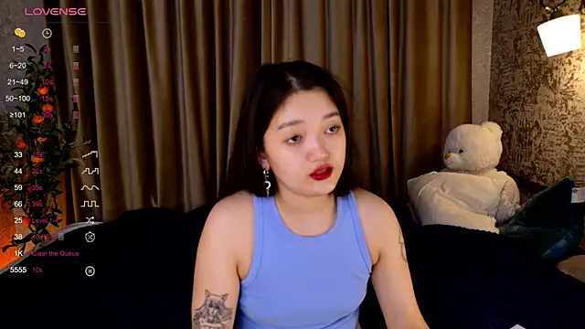 FreyaRaya online show from 11/09/25, 03:10