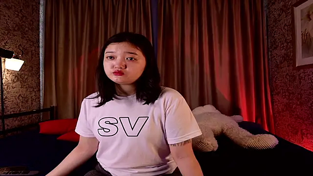 FreyaRaya online show from 04/15/26, 03:23