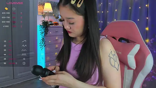 FreyaRaya online show from 03/21/25, 09:12