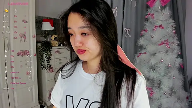 FreyaRaya online show from 12/20/25, 03:20