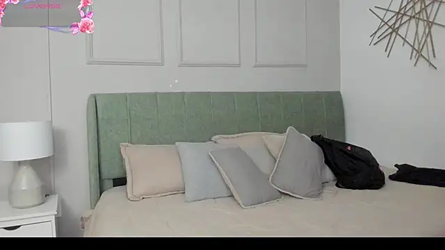 Sussanewolf online show from 03/27/26, 12:17