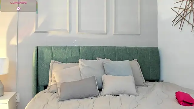 Sussanewolf online show from 01/06/26, 12:20