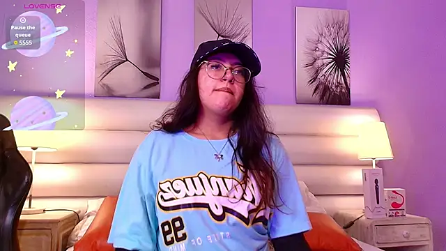 milan sweet online show from 04/17/26, 10:34