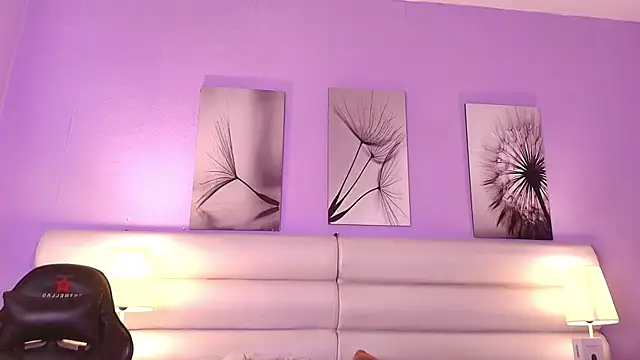 milan sweet online show from 04/21/26, 09:32
