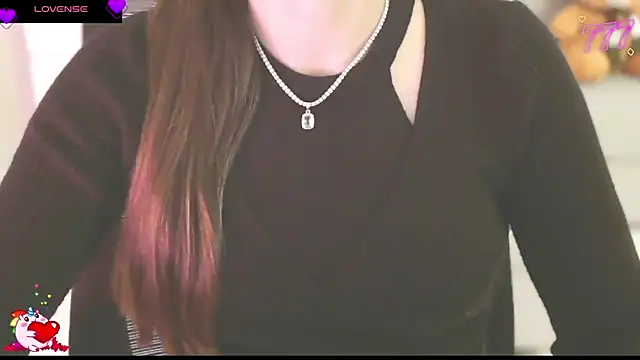 Snapshot of _Blue_Ruubyy_ chatting on 03/25/26, 12:15 Blue Ruubyy online show from 03/25/26, 12:15
