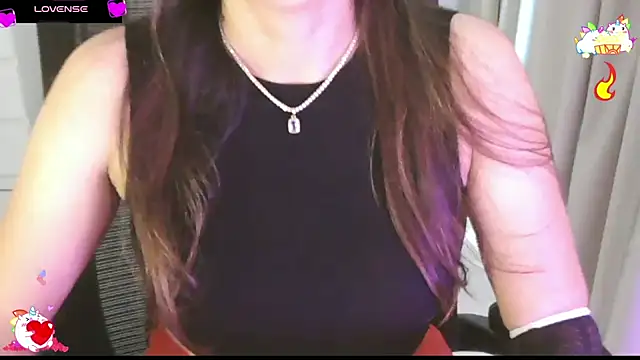 Snapshot of _Blue_Ruubyy_ chatting on 06/12/26, 10:02 Blue Ruubyy online show from 06/12/26, 10:02