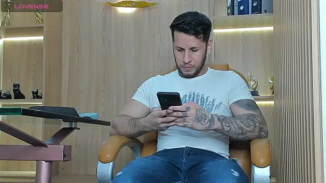 George Diesell online show from 10/28/25, 09:47