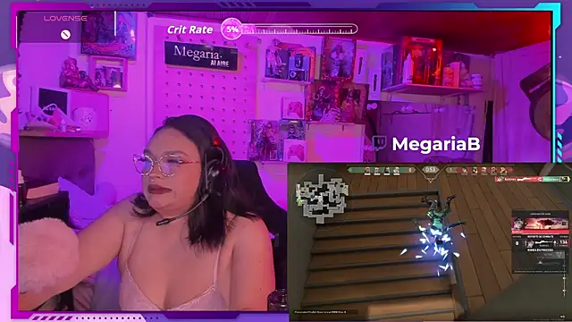 Snapshot of MegariaB chatting on 10/18/25, 04:25 MegariaB online show from 10/18/25, 04:25