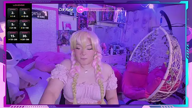 Snapshot of MegariaB chatting on 02/15/25, 04:47 MegariaB online show from 02/15/25, 04:47