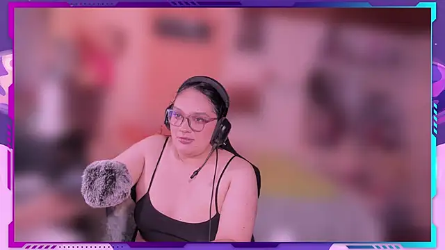 MegariaB online show from 05/31/26, 04:40
