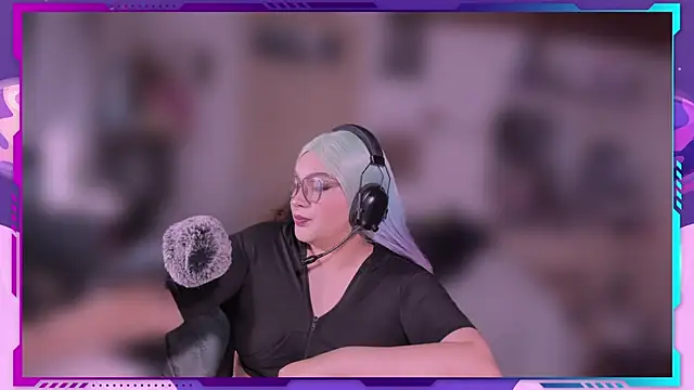 MegariaB online show from 06/02/26, 04:56