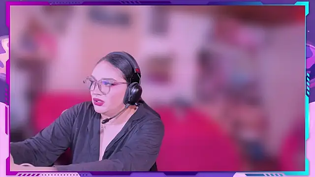 MegariaB online show from 05/07/26, 04:39