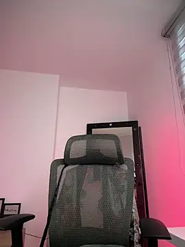 evangeline ch online show from 10/13/25, 03:13