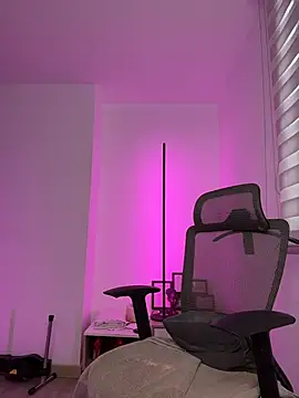 evangeline ch online show from 03/31/26, 01:46