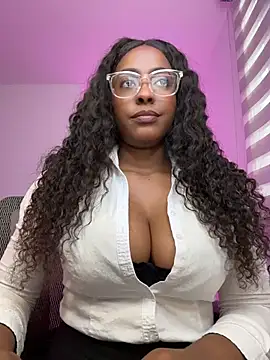 evangeline ch online show from 04/11/26, 05:16