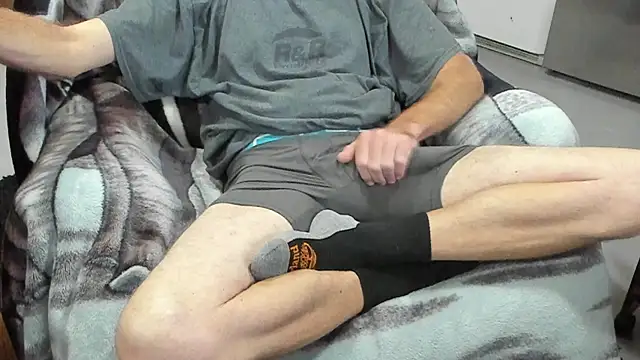 froy4986 online show from 10/20/25, 04:18