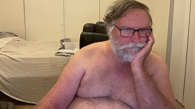 Drummajor online show from 10/29/25, 04:44