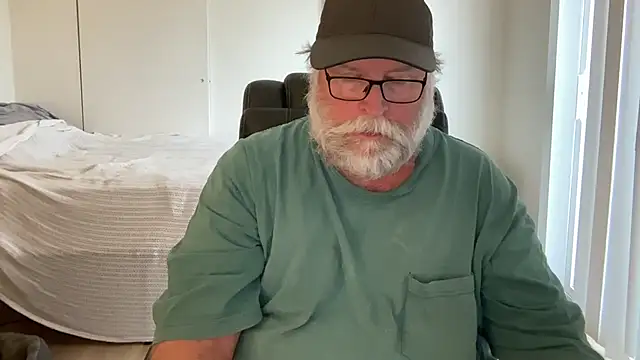 Drummajor online show from 10/26/25, 03:34