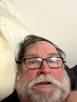 Drummajor online show from 11/20/25, 01:39