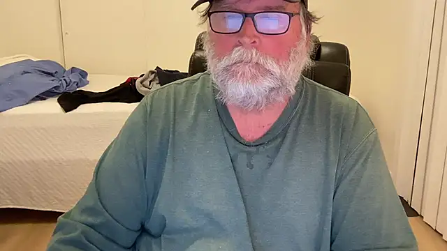 Drummajor online show from 01/13/26, 05:33