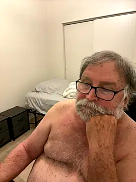 Drummajor online show from 11/30/25, 12:50