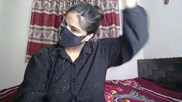 Dayna-36 online show from 11/29/25, 04:18